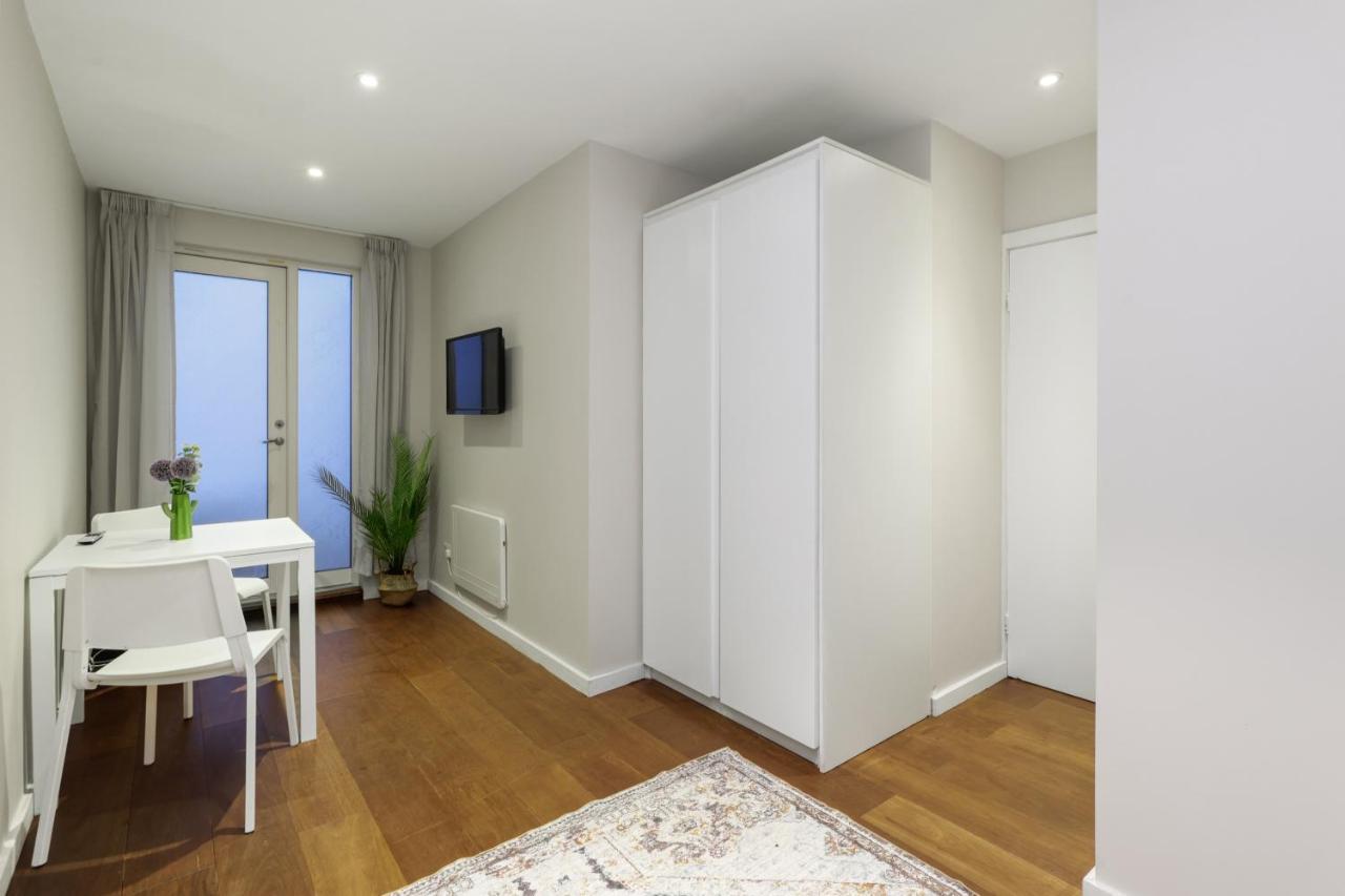 Spacious 1 Bedroom Flat Londres Exterior foto